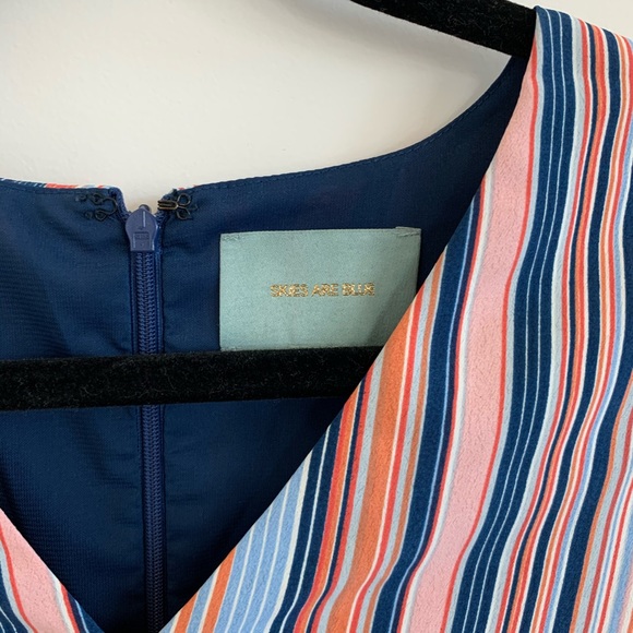 SKIE ARE BLUE DRESS 🌈 XS - Picture 2 of 3